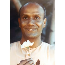 Kép meditációhoz Sri Chinmoyról 3 - (9×13cm) Kép meditációhoz Sri Chinmoyról 3 - (9×13cm)